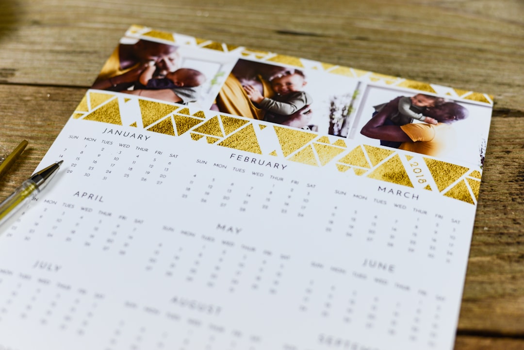 Calendrier et preparation de depart pour des vacances famille a petit budget