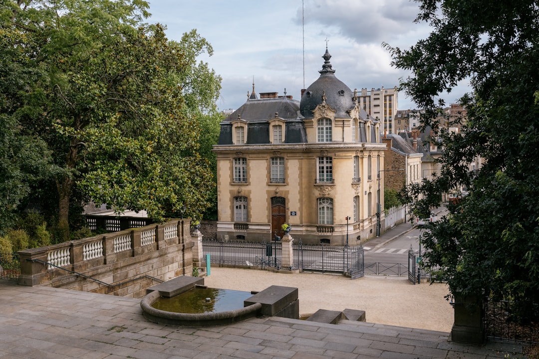 Centre-ville et parc a Rennes pour un week-end en famille